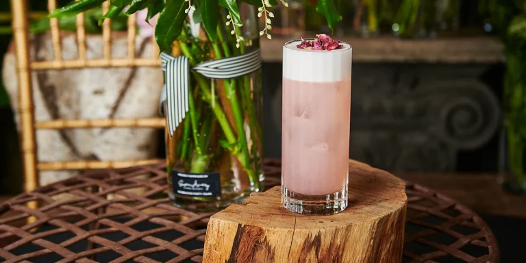 Master the Muddle: Elevating Flavors Like Magic