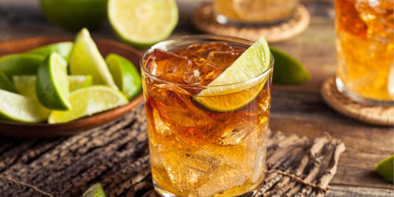 5 Edible Flowers to Add Flair to Your Drinks