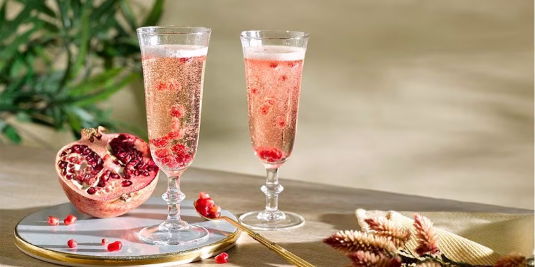Summer Sips That Slay Poolside