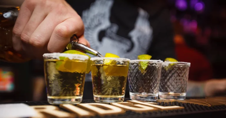 Garnish Goals: Instagram-Ready Party Tricks